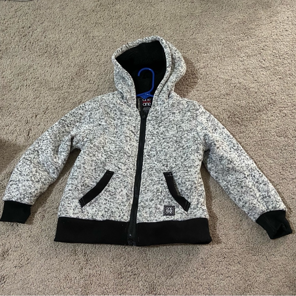 Heather Gray Fleece Lined Sweater Boys Size 4